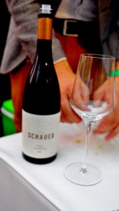 Schauer hochformat Flasche (363x640)