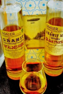 AWA Whisky Granit Destillerie Günther Mayer hoch