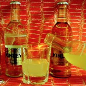 Kinley 250 die neue Range Tonic Bitter Lemon
