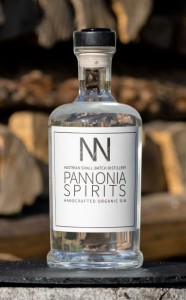 Pannonia Spirits Gin aus Neudörfl hoch